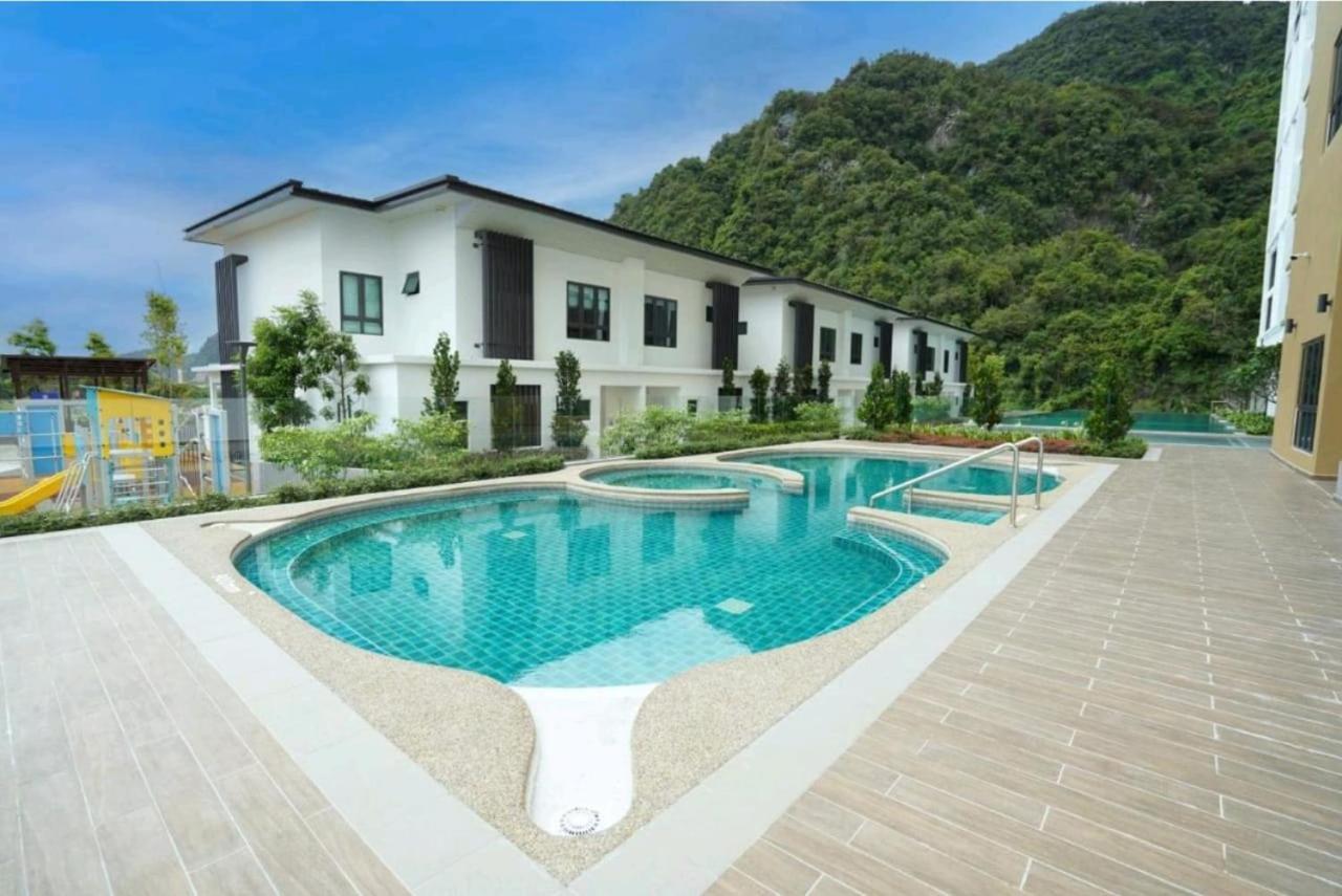Hotspring 2 Room 1512 Suite Sunway Onsen With Theme Park View 4 Pax Tambun Ngoại thất bức ảnh
