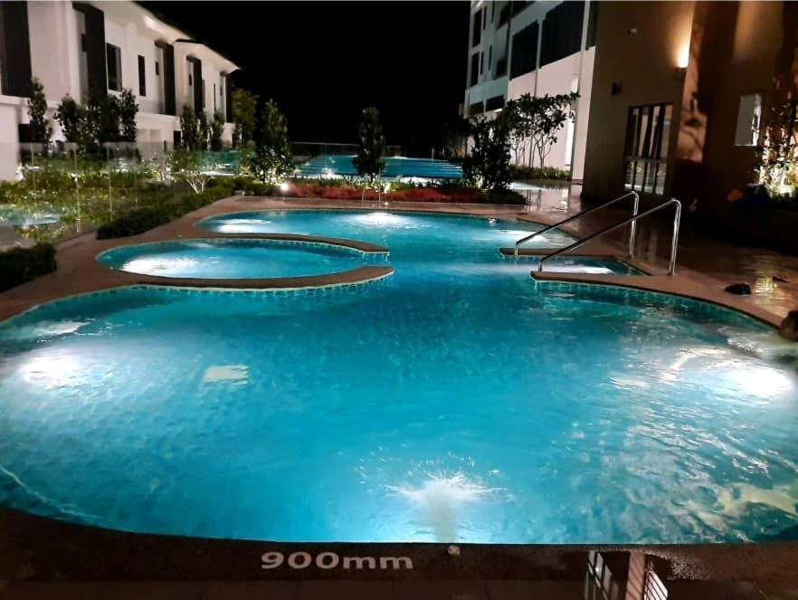 Hotspring 2 Room 1512 Suite Sunway Onsen With Theme Park View 4 Pax Tambun Ngoại thất bức ảnh